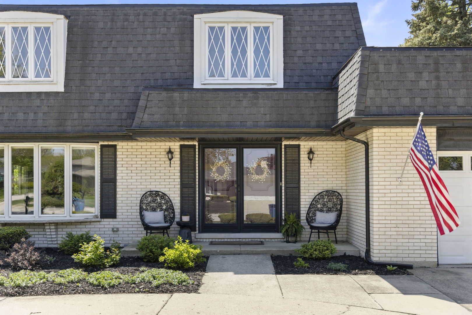 407 Ridgeview Street