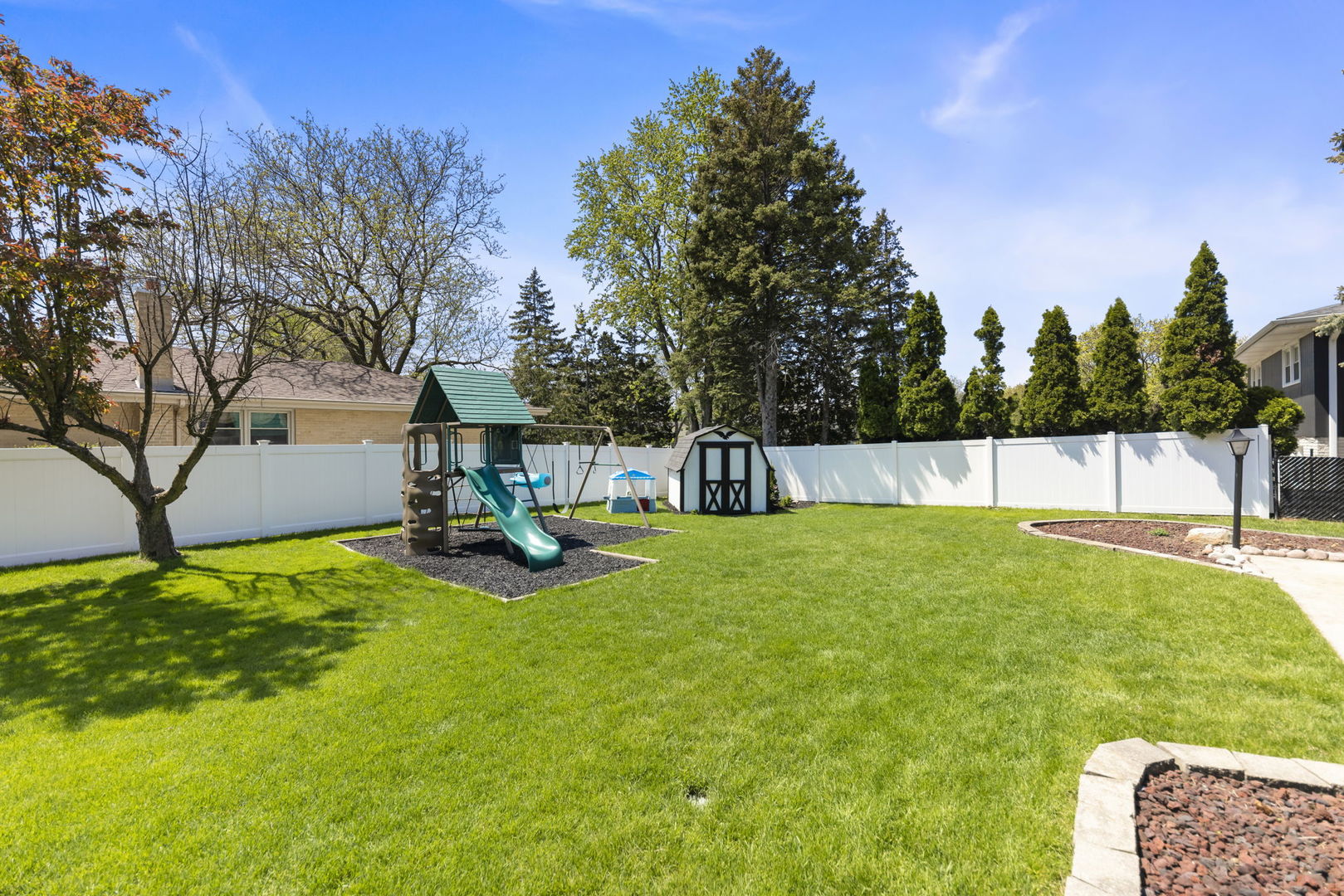 407 Ridgeview Street