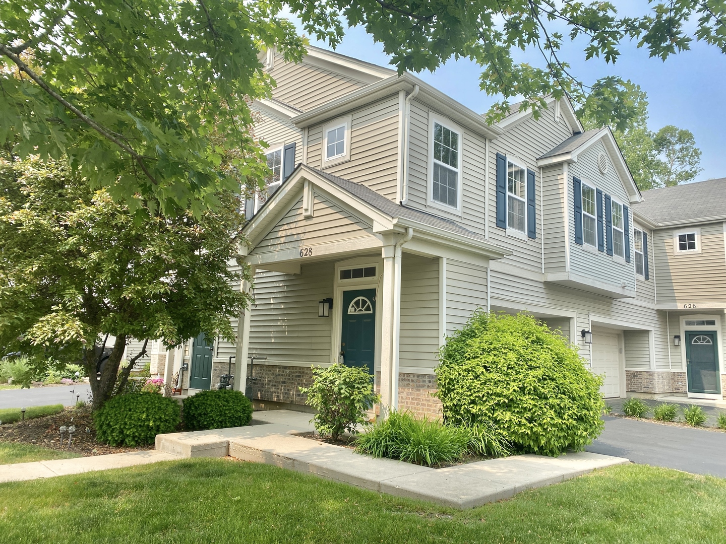 628 Arbor Circle