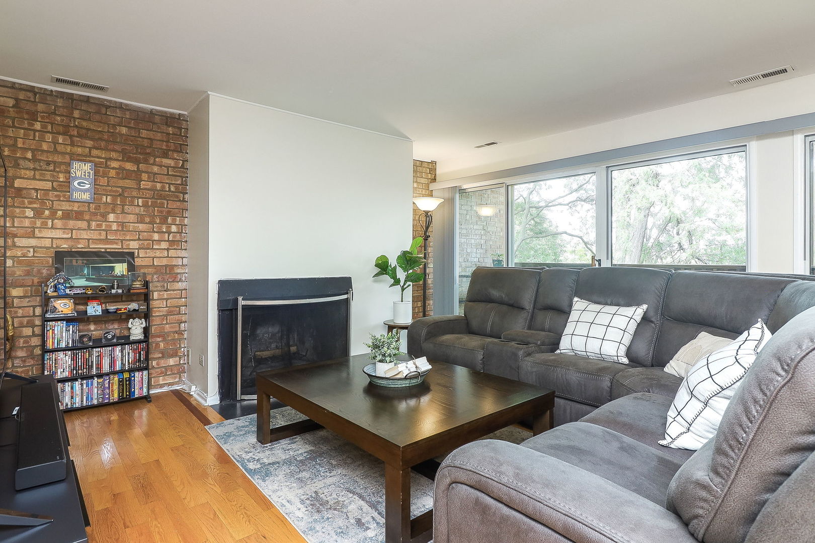 5803 Oakwood Drive Unit: C