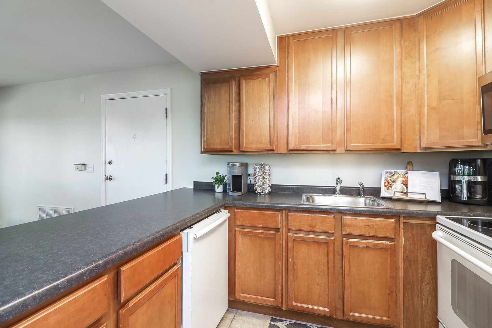 5803 Oakwood Drive Unit: C
