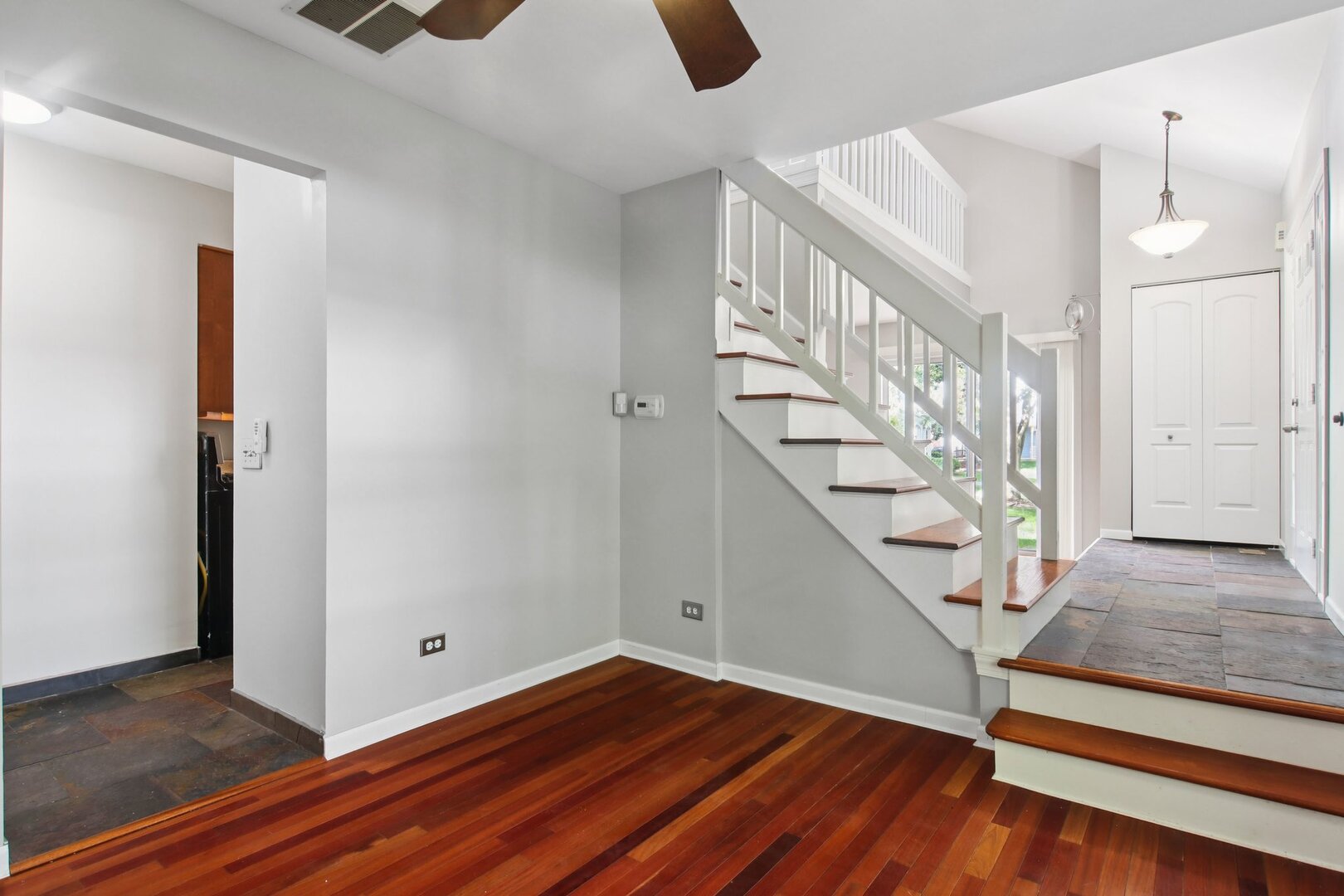 1329 Queensgreen Circle