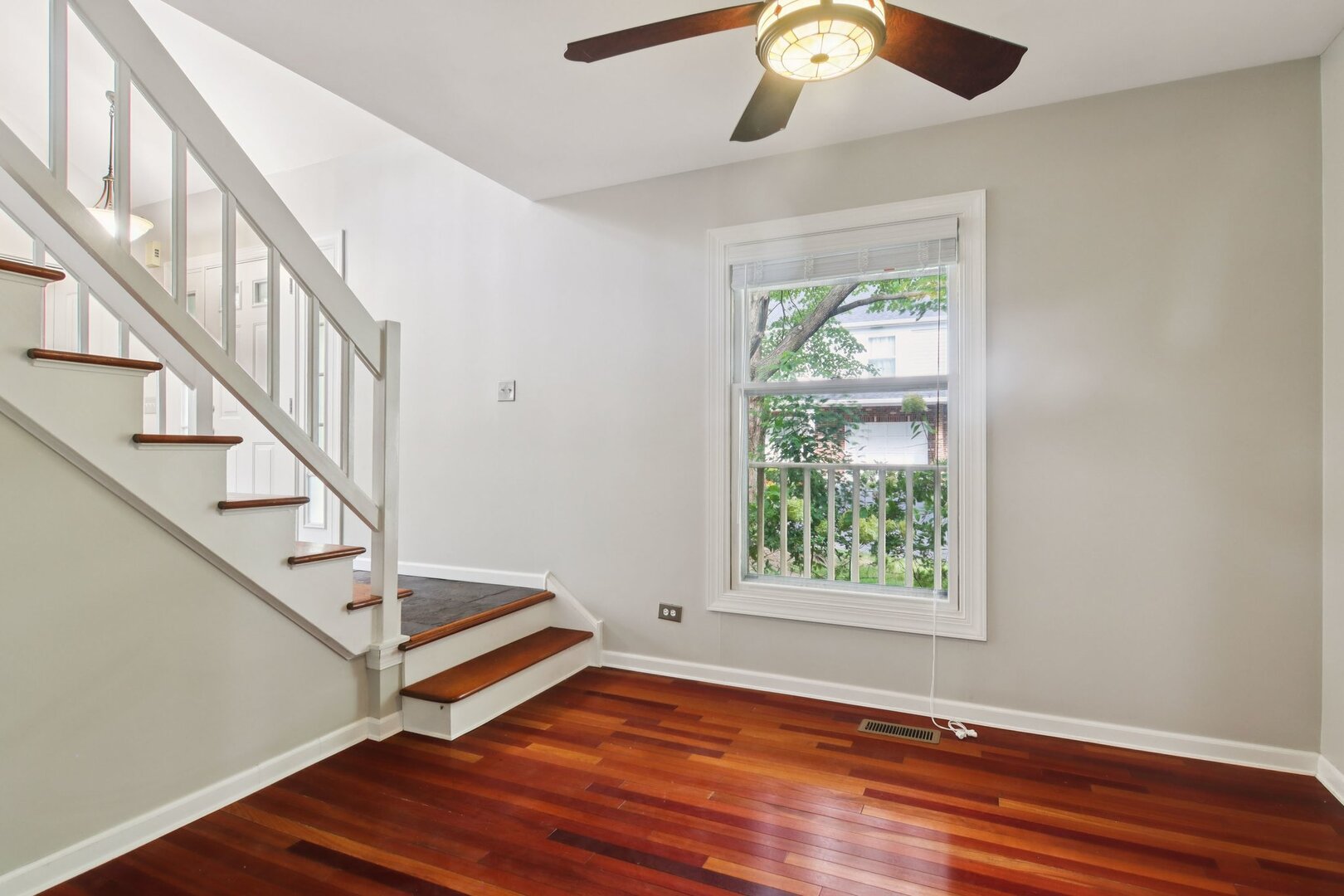 1329 Queensgreen Circle