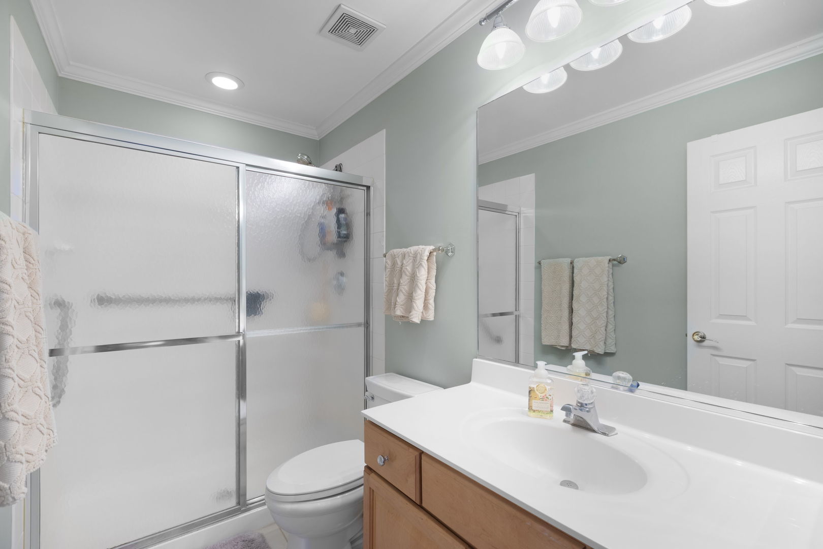2809 Meadowview Court