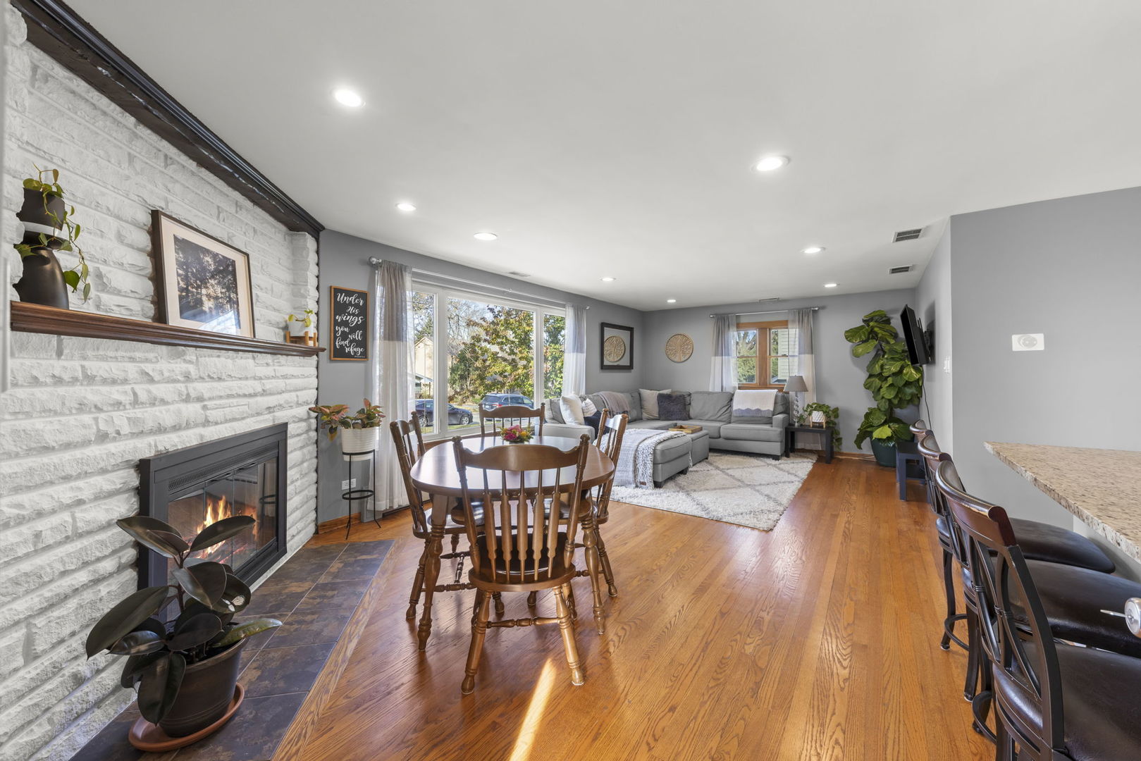 521 Lindley Avenue