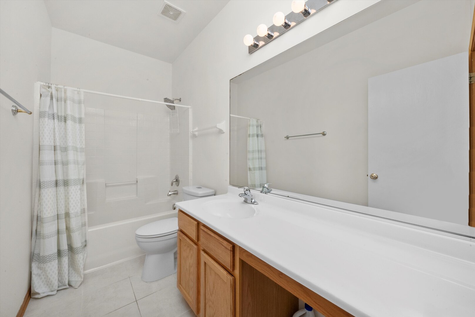 3349 Rosecroft Lane
