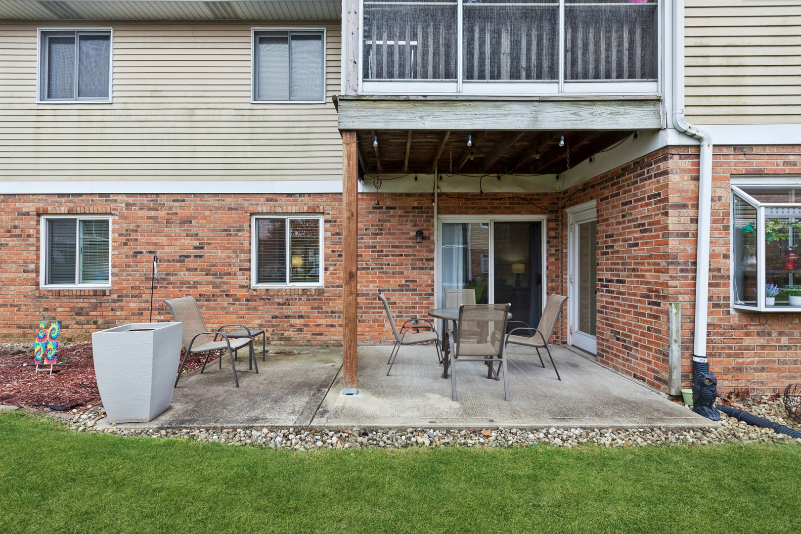 724 Maplewood Court Unit: B