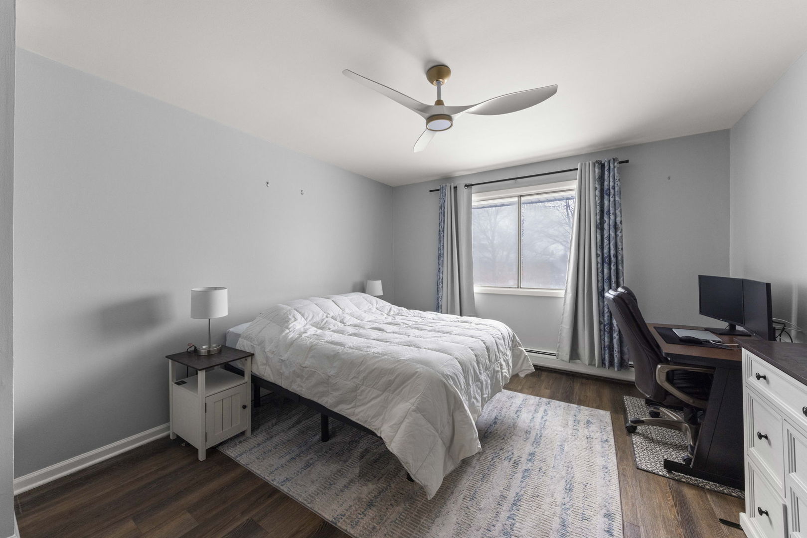 215 S Hale Street Unit: 9B