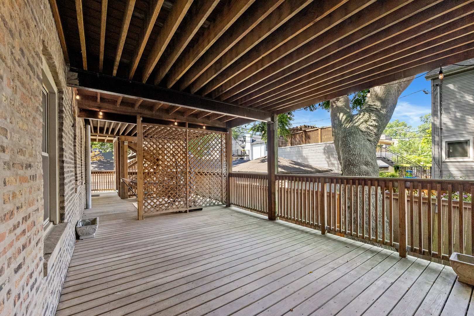 3418 N Wolcott Avenue Unit: 1N