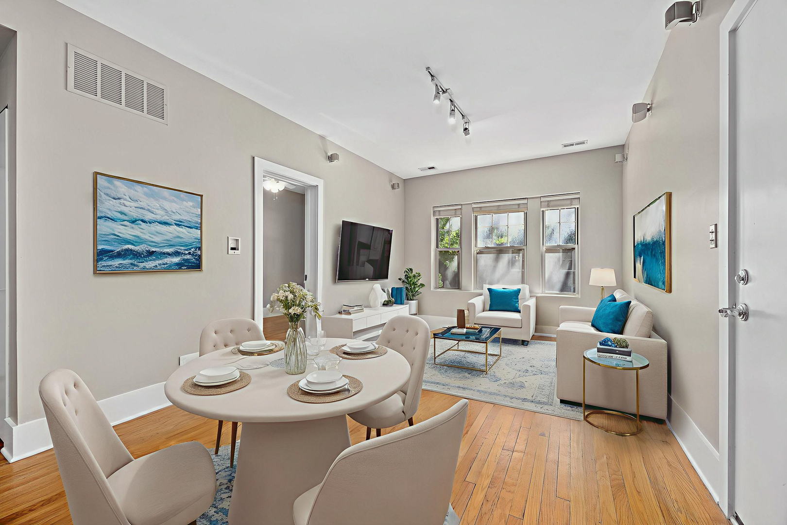 3418 N Wolcott Avenue Unit: 1N