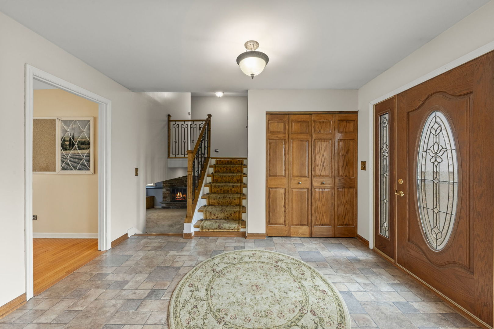 706 Crest Lane