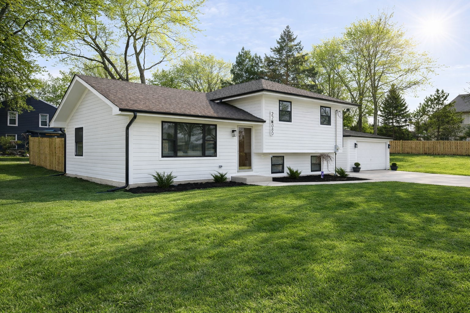 22W080 Valleyview Drive