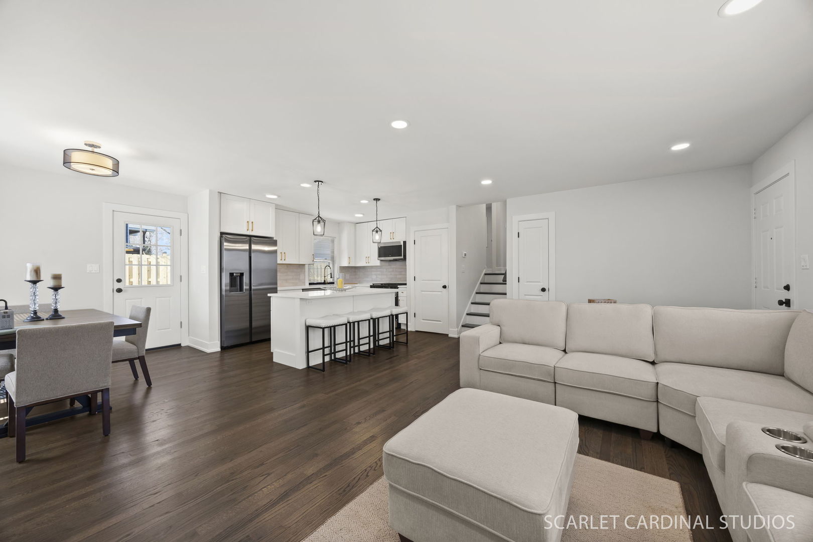 22W080 Valleyview Drive