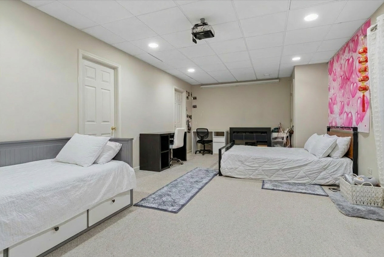 628 Windham Lane