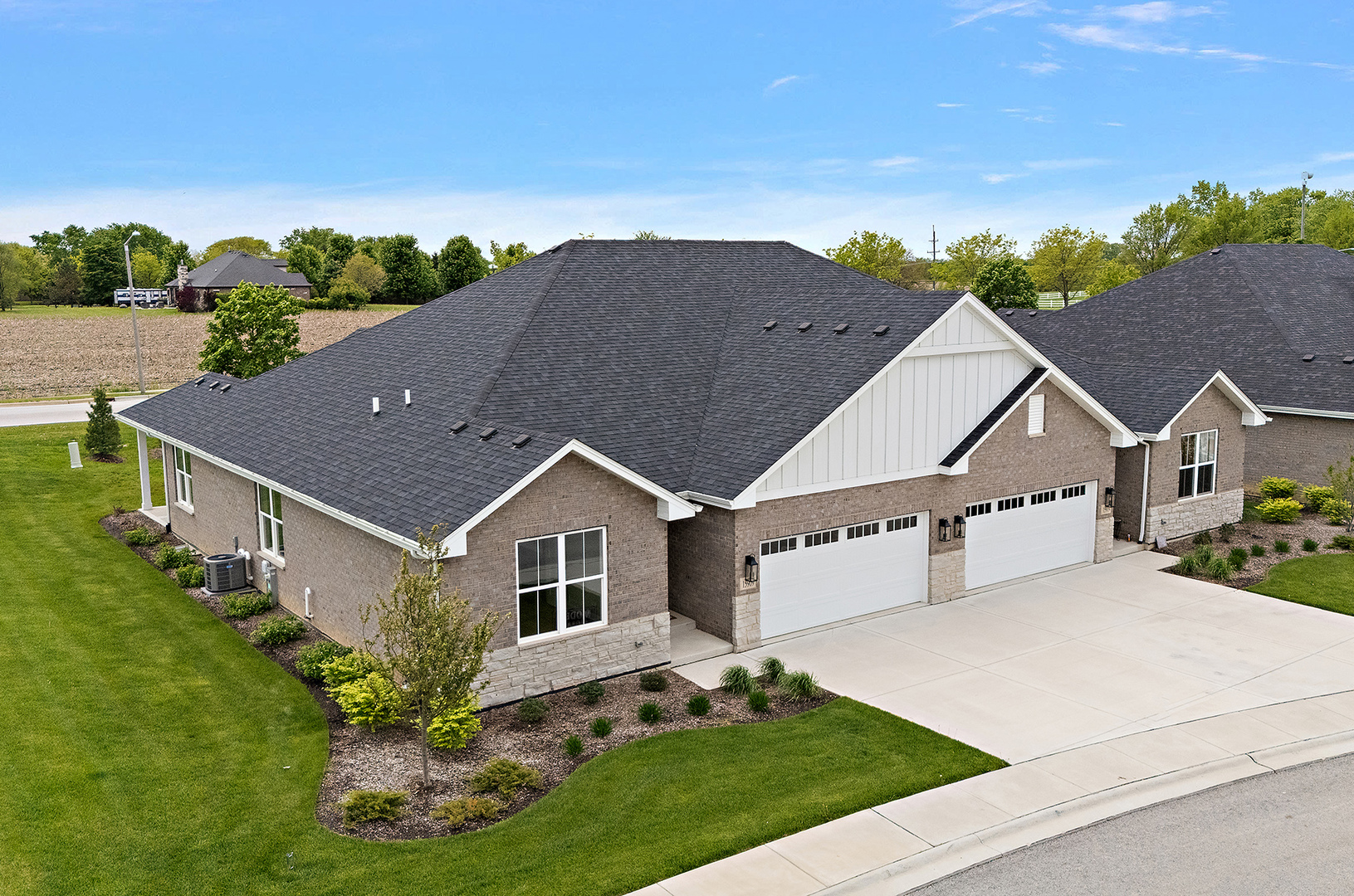 15909 Prairie View Court Unit: T1