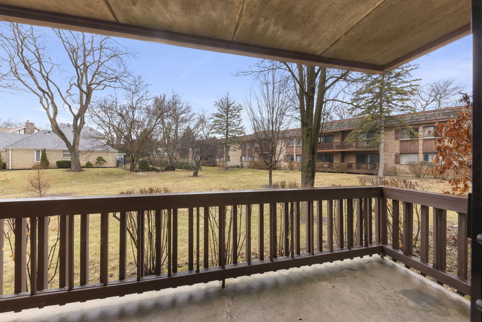 8000 WOODGLEN Lane Unit: 102