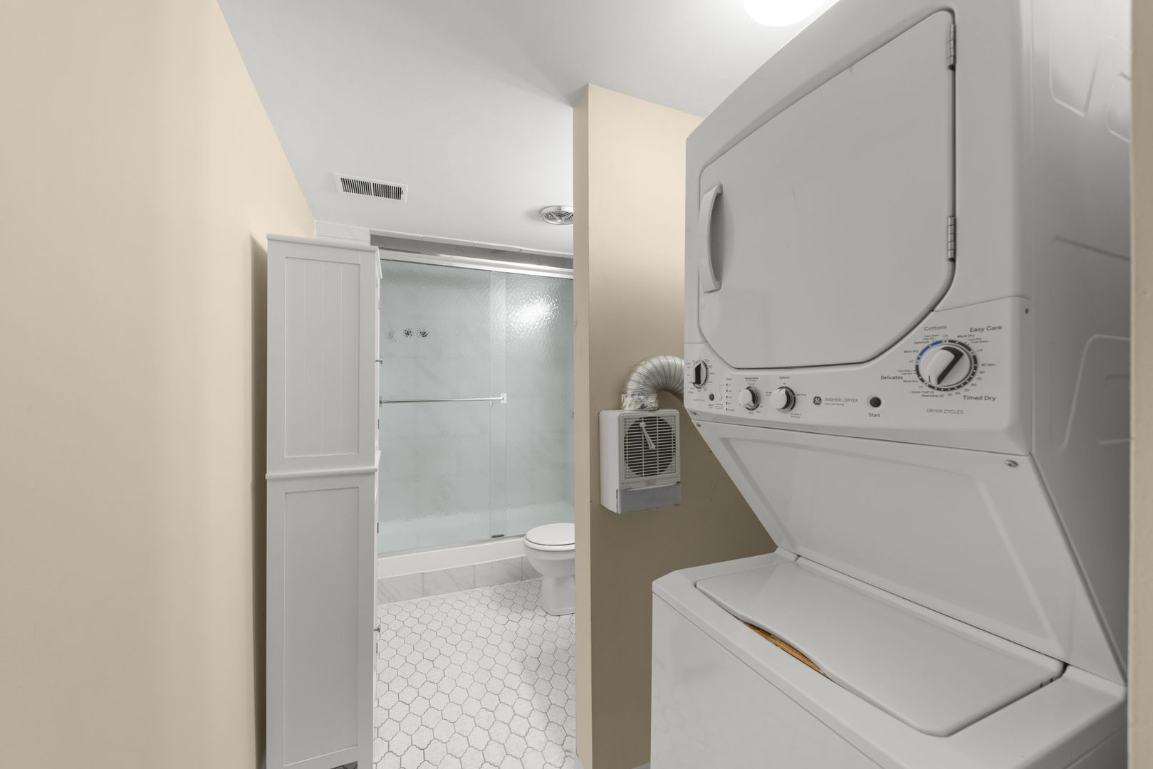 8000 WOODGLEN Lane Unit: 102