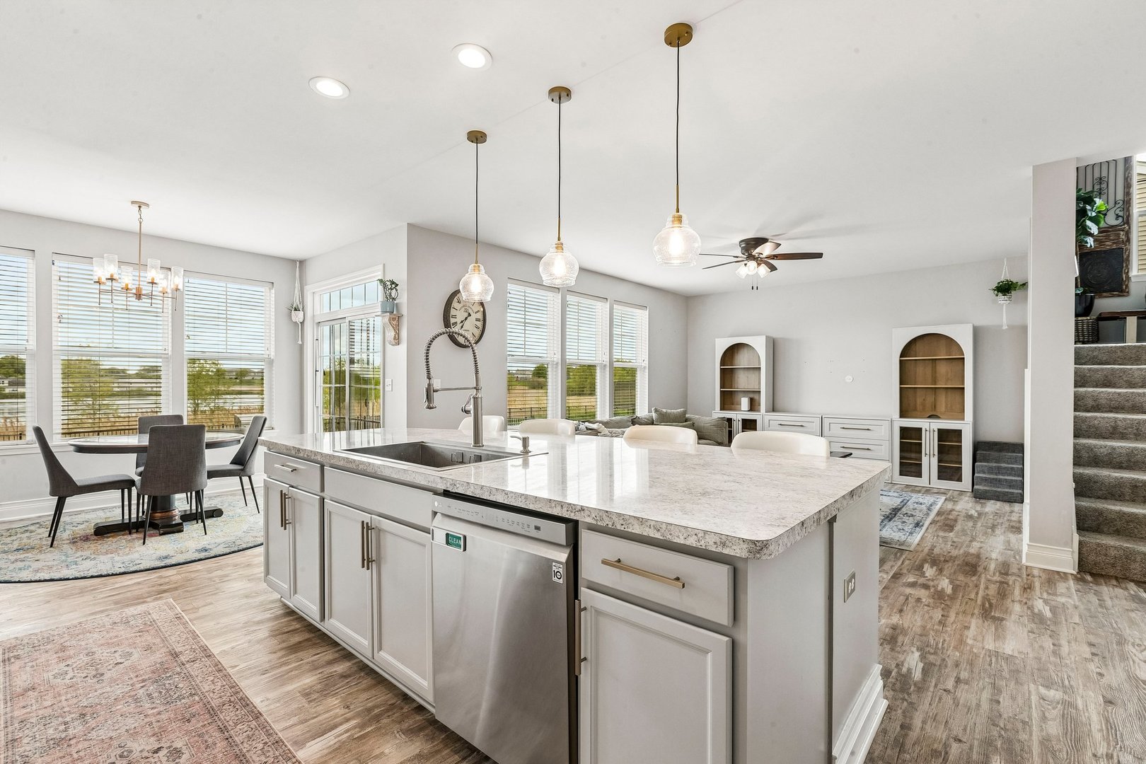 926 Catamaran Circle