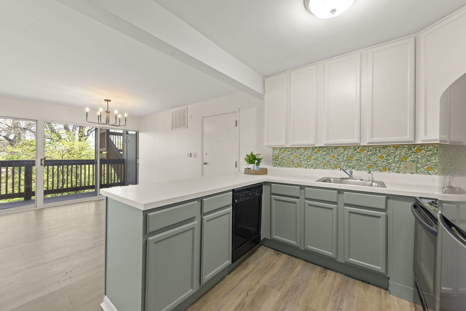 5821 Oakwood Drive Unit: A