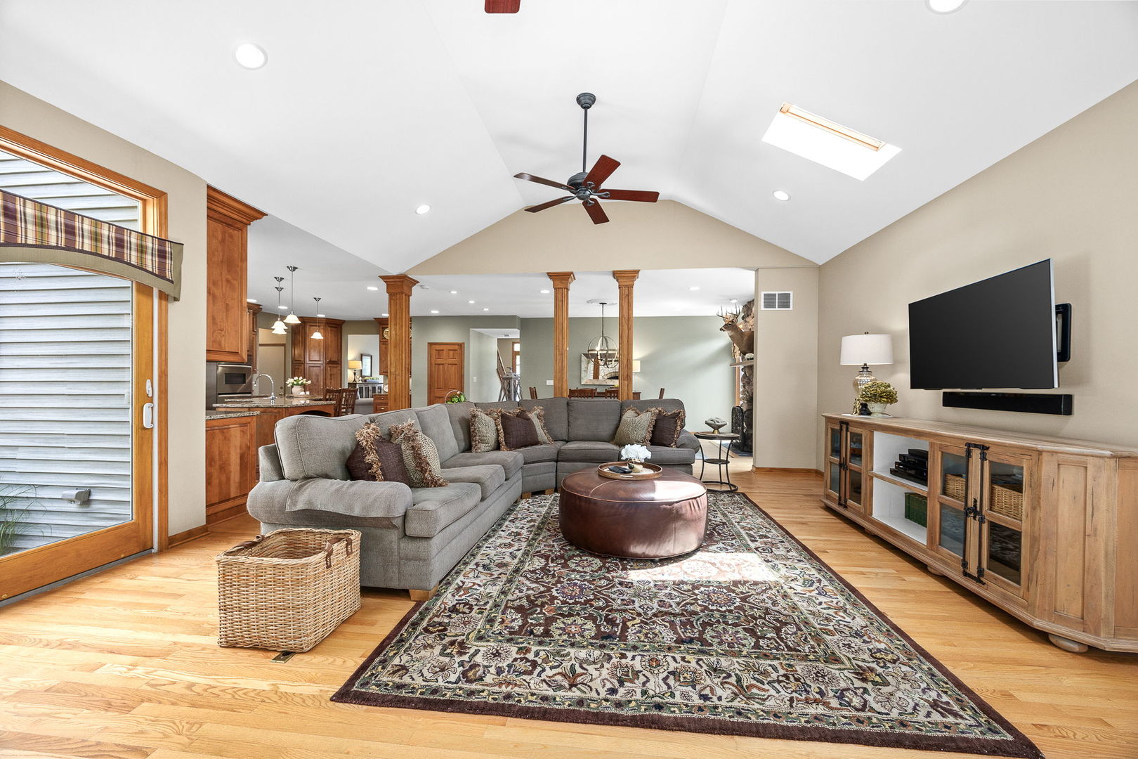 4542 Hatch Lane