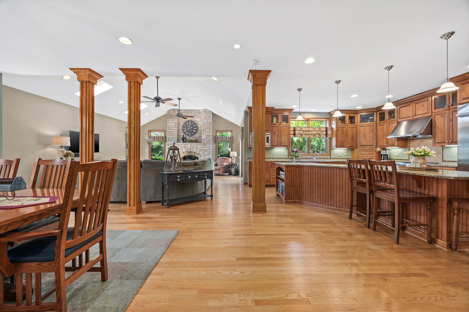 4542 Hatch Lane