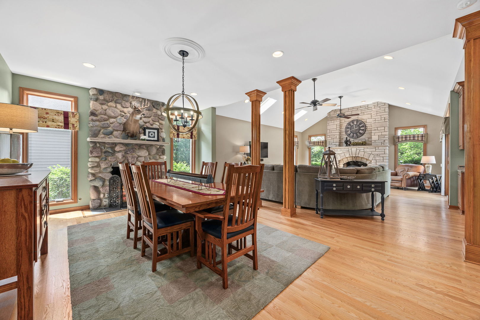 4542 Hatch Lane