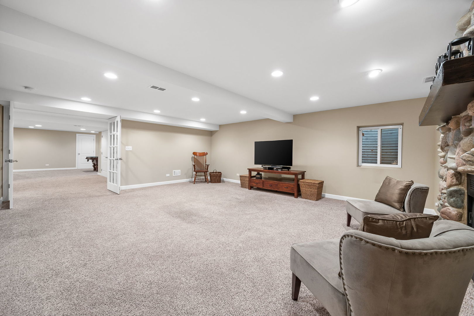 4542 Hatch Lane