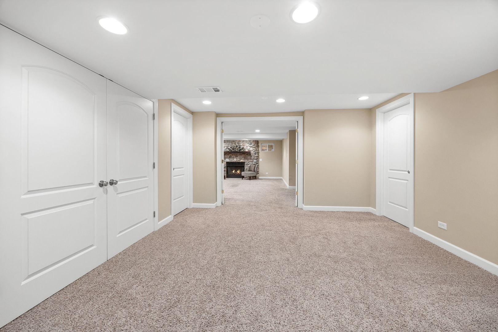 4542 Hatch Lane