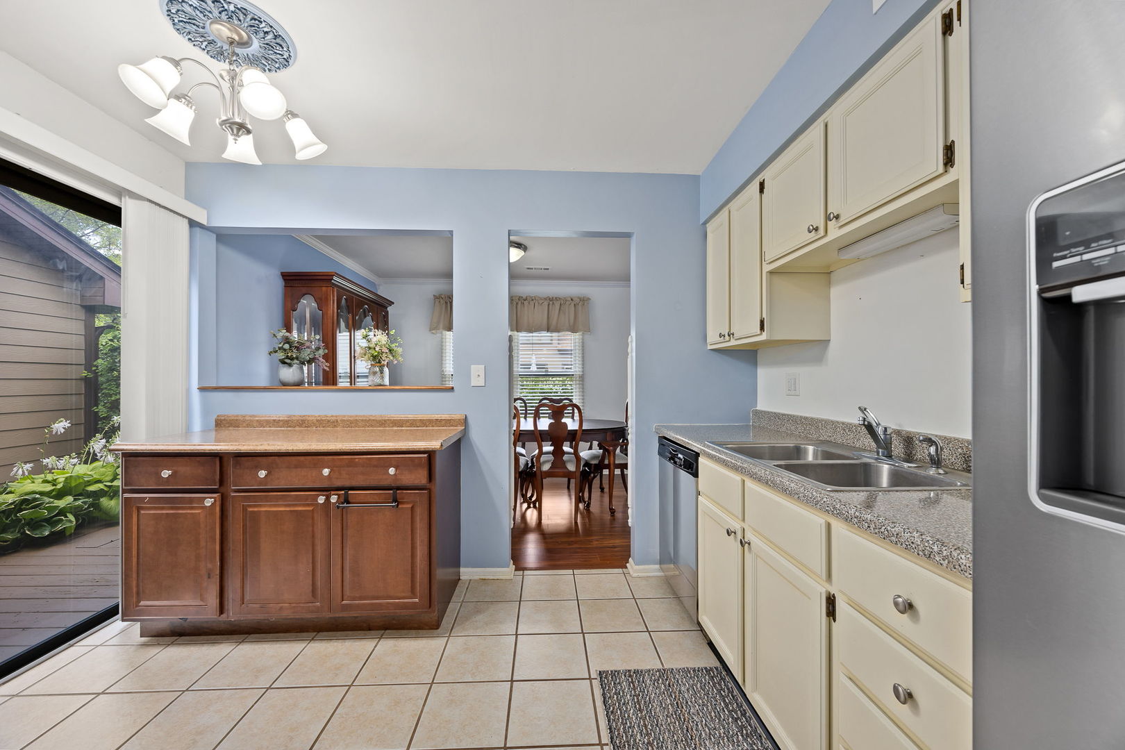 124 White Birch Lane