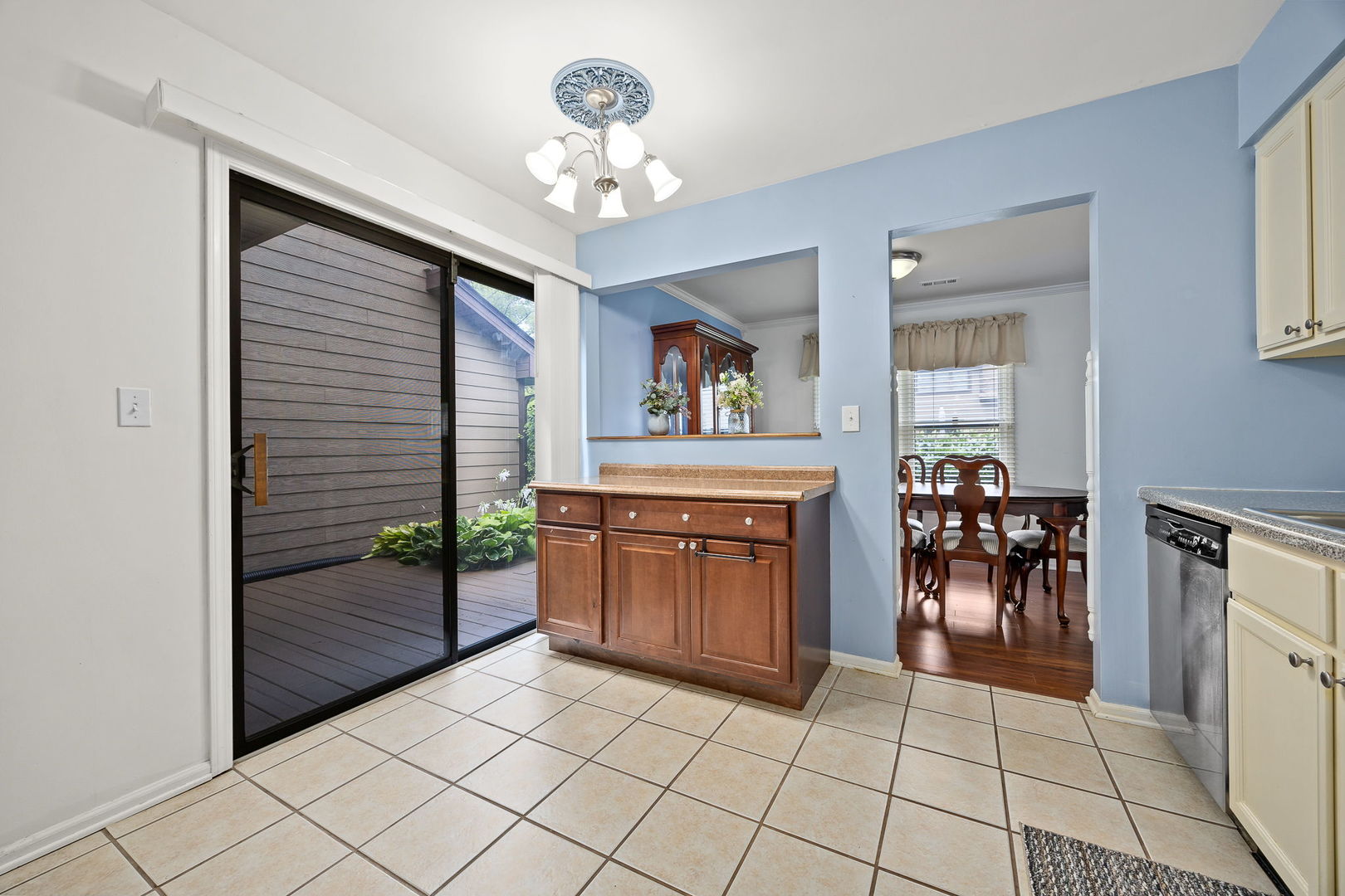 124 White Birch Lane