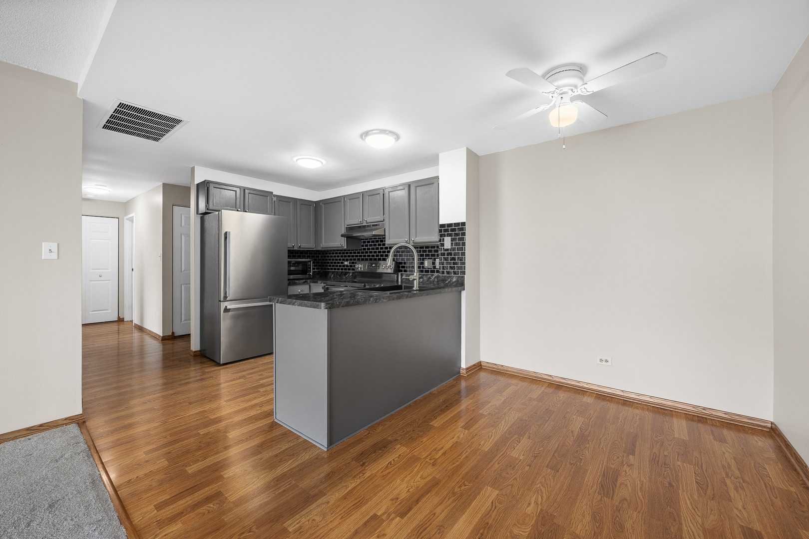 5400 Walnut Avenue Unit: 410