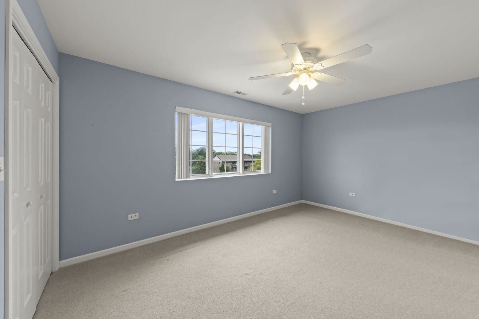 710 W 63rd Street Unit: 203