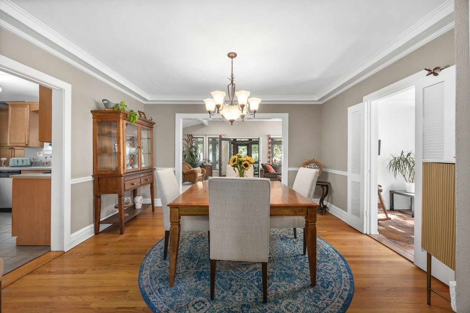 165 Forest Avenue