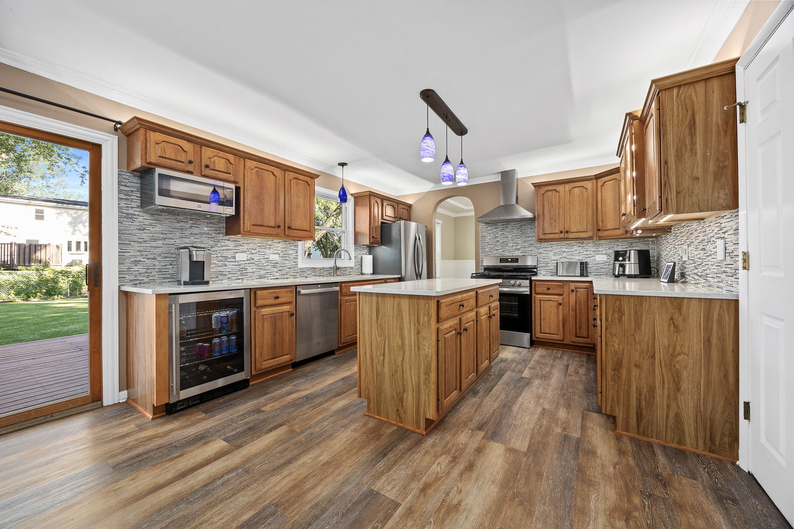 4431 Waubansie Lane