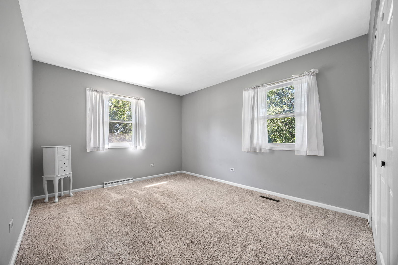 808 South Road