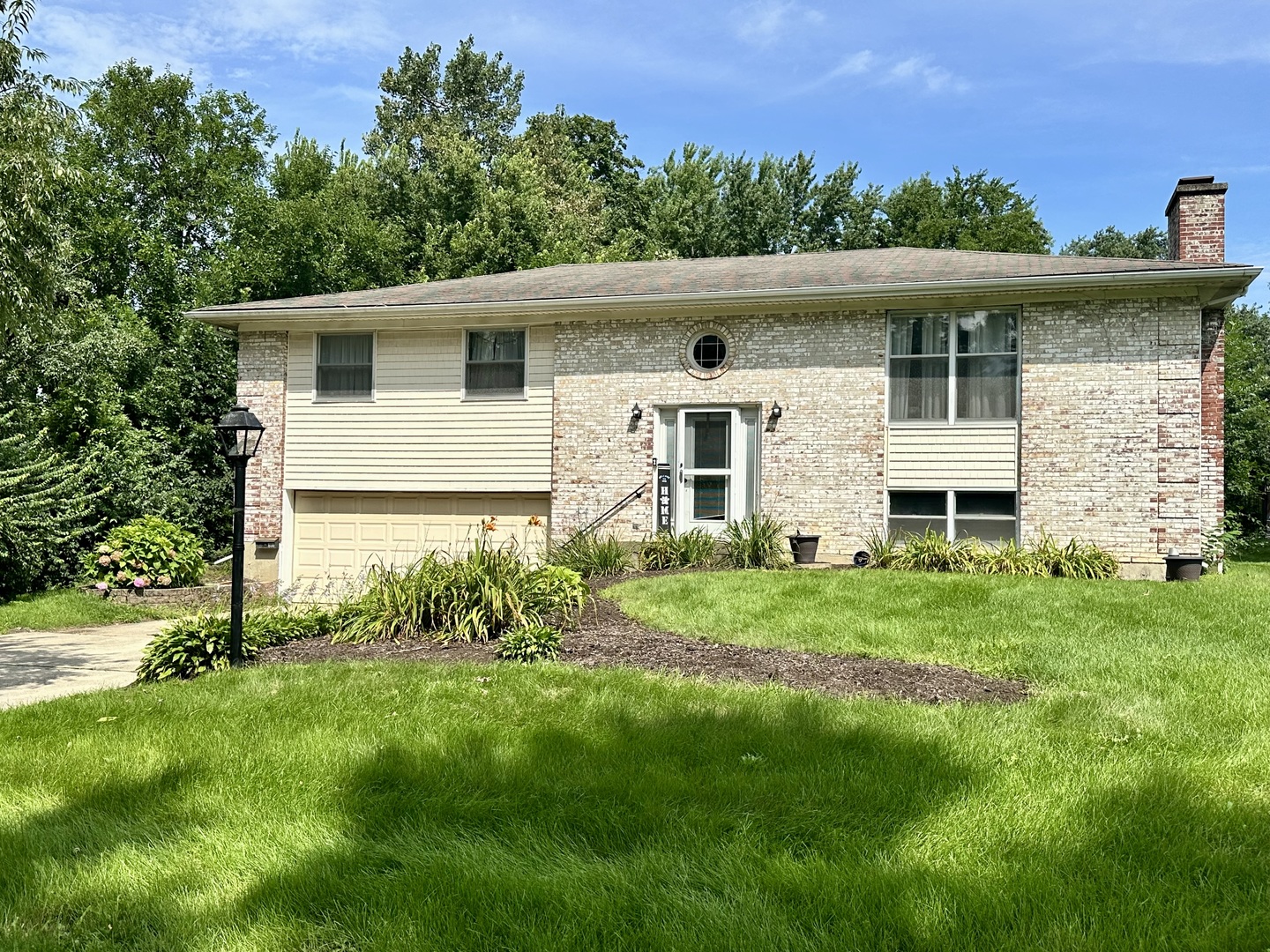 808 South Road