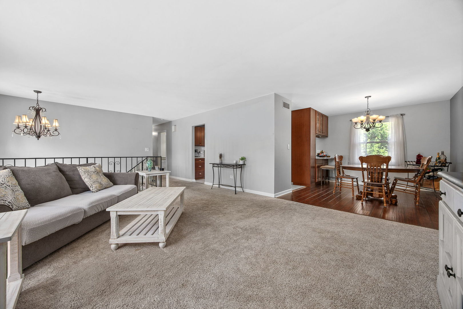 808 South Road