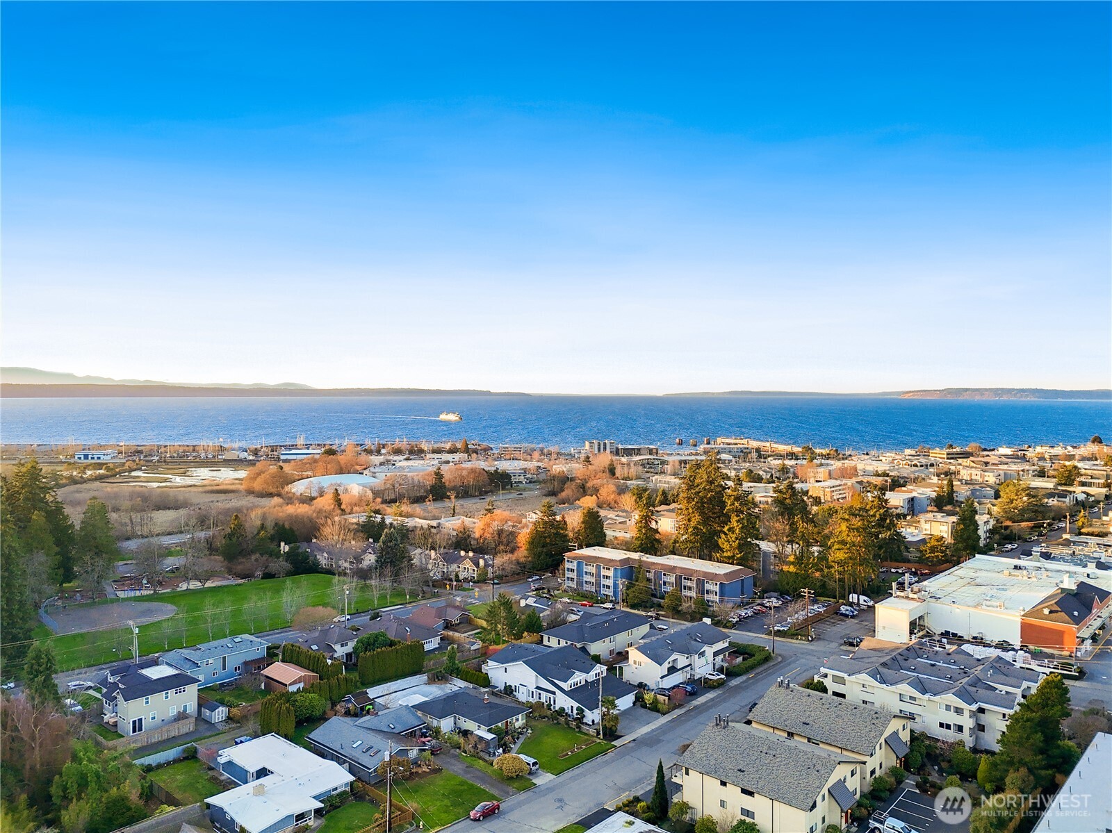 654 5th Avenue S Unit: 404