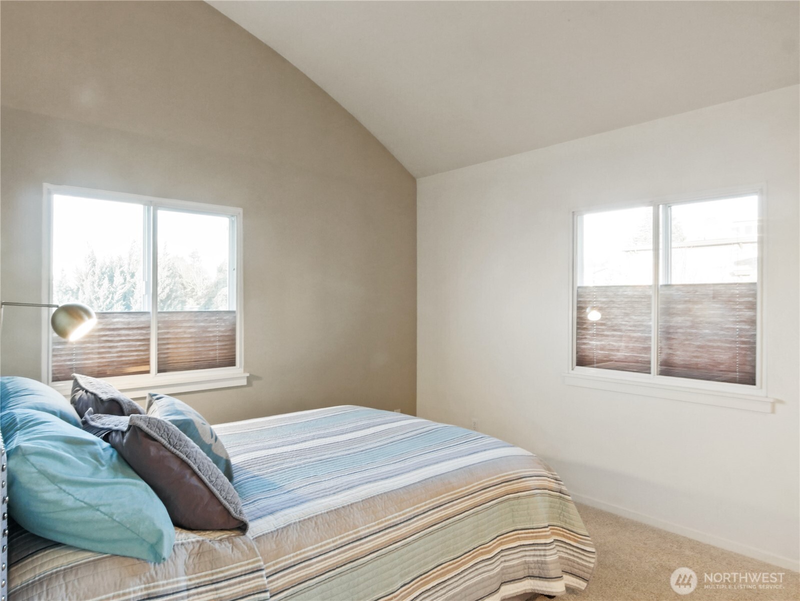 654 5th Avenue S Unit: 404
