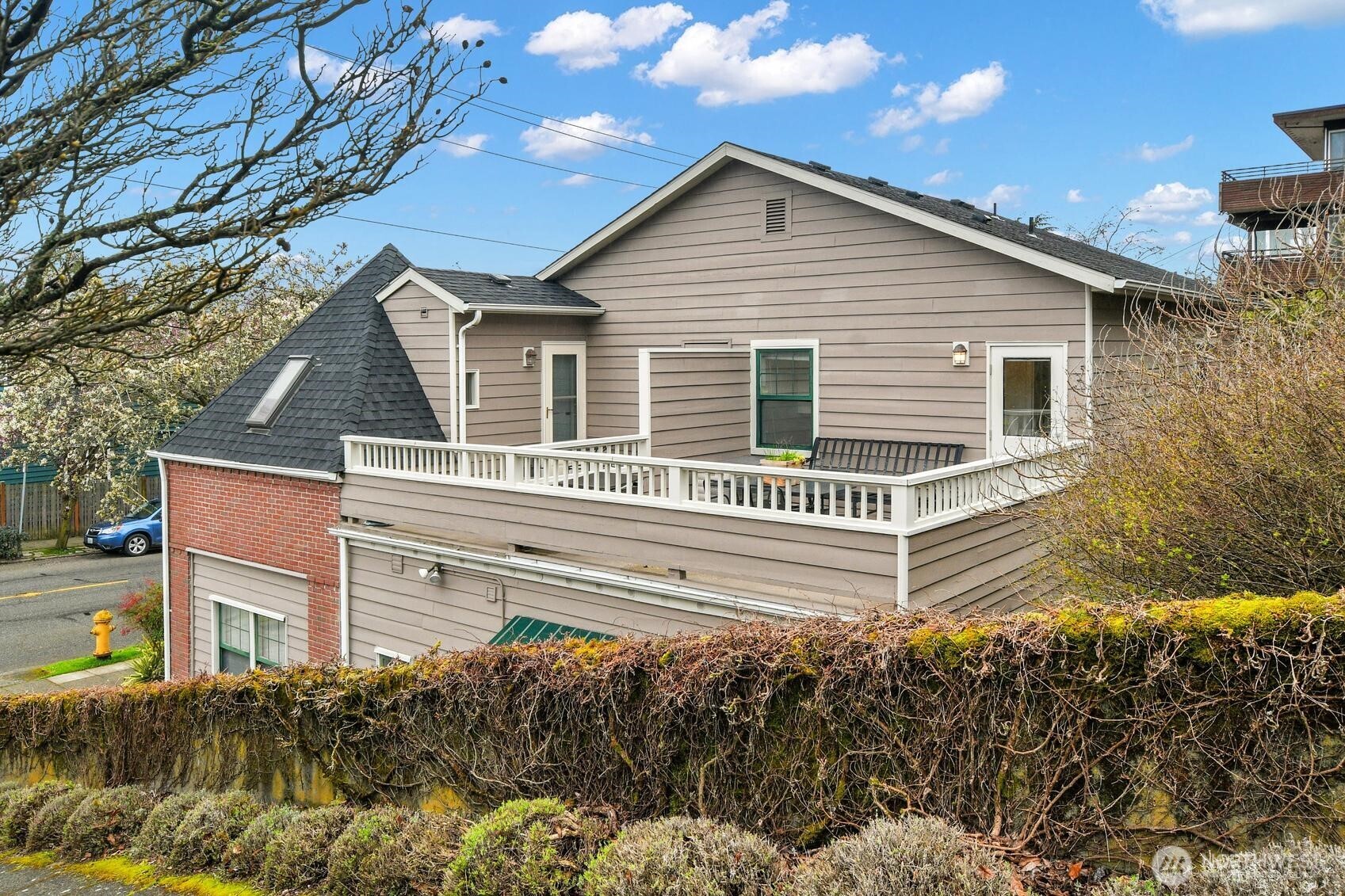1800 10th Avenue W Unit: 1800