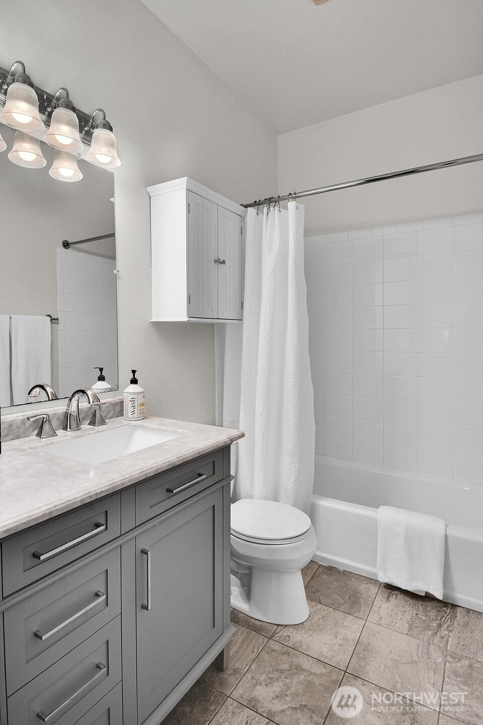 1800 10th Avenue W Unit: 1800