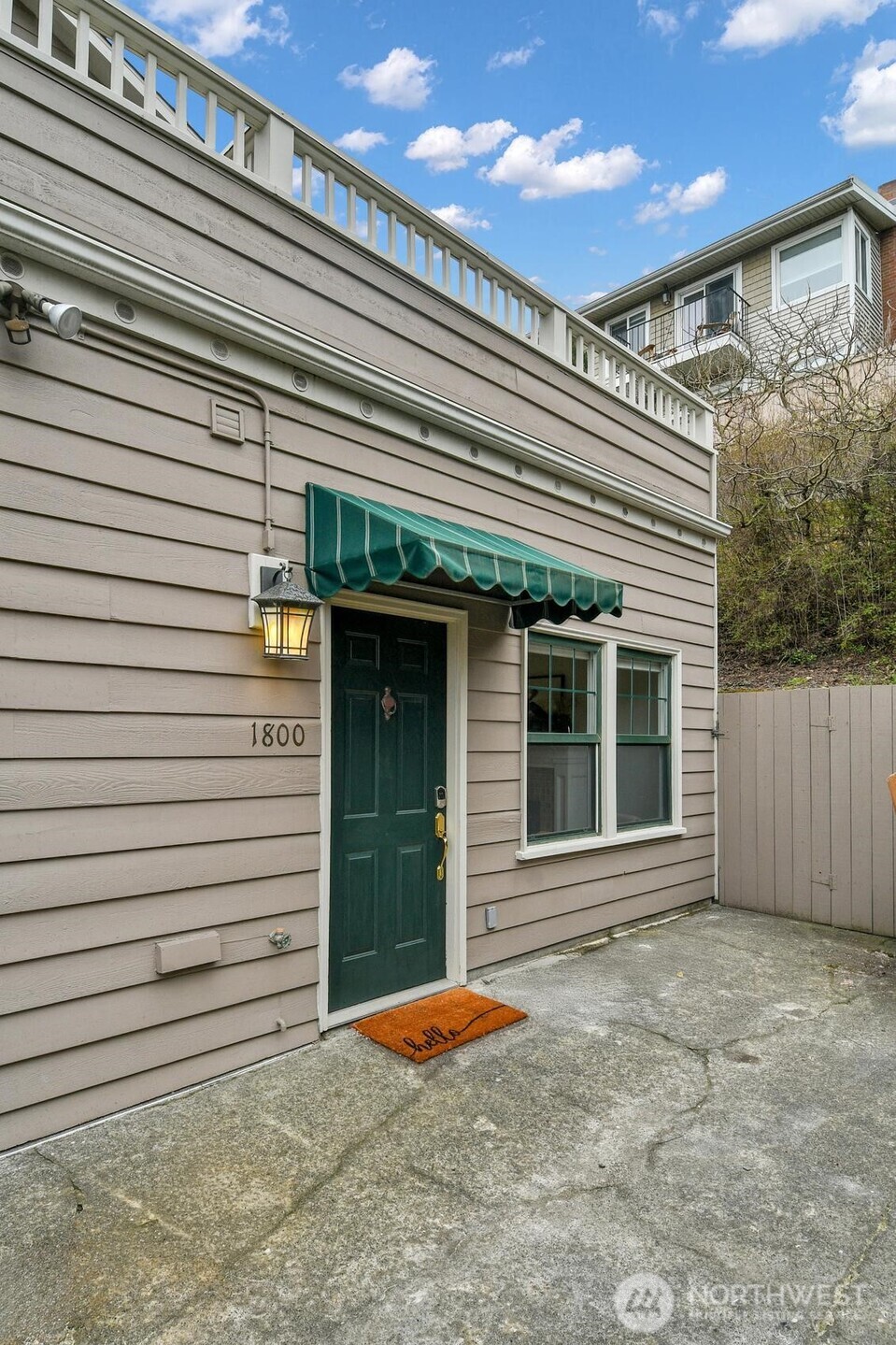 1800 10th Avenue W Unit: 1800