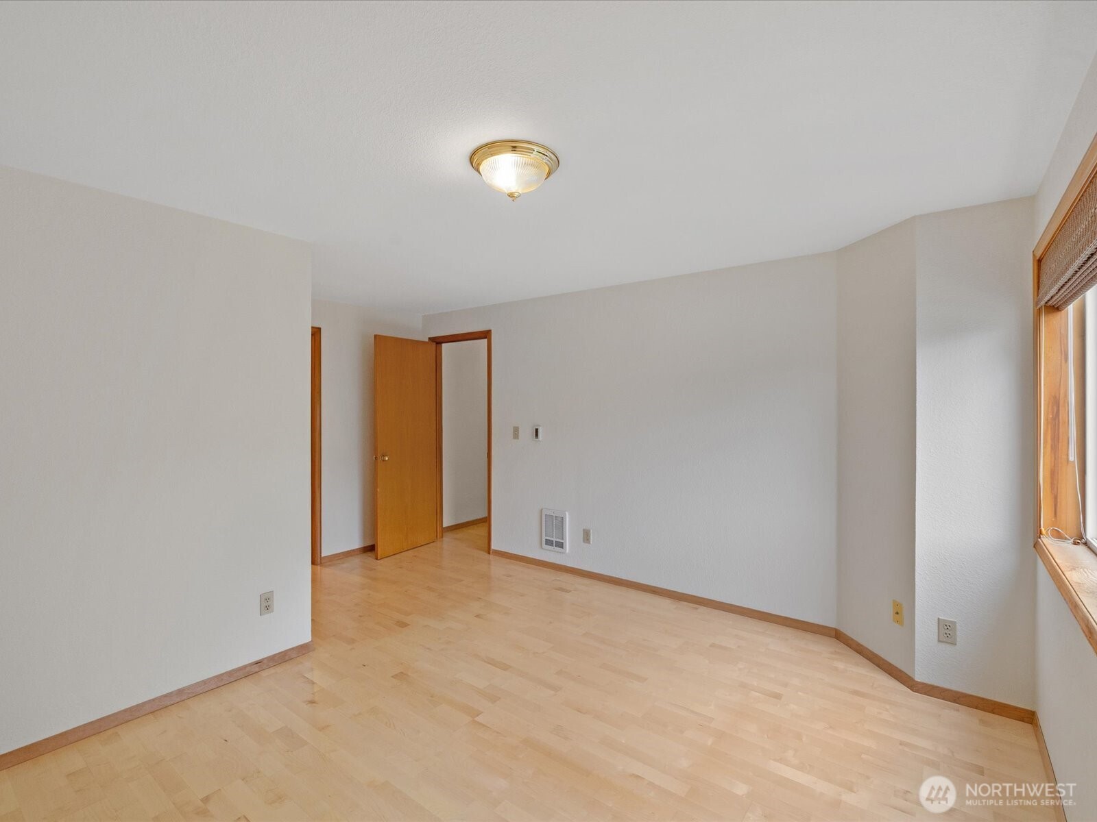 603 7th Avenue N Unit: A204