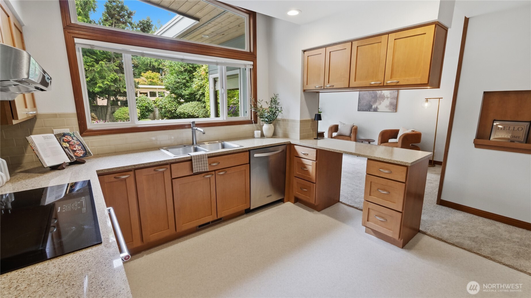 8520 Maple Lane