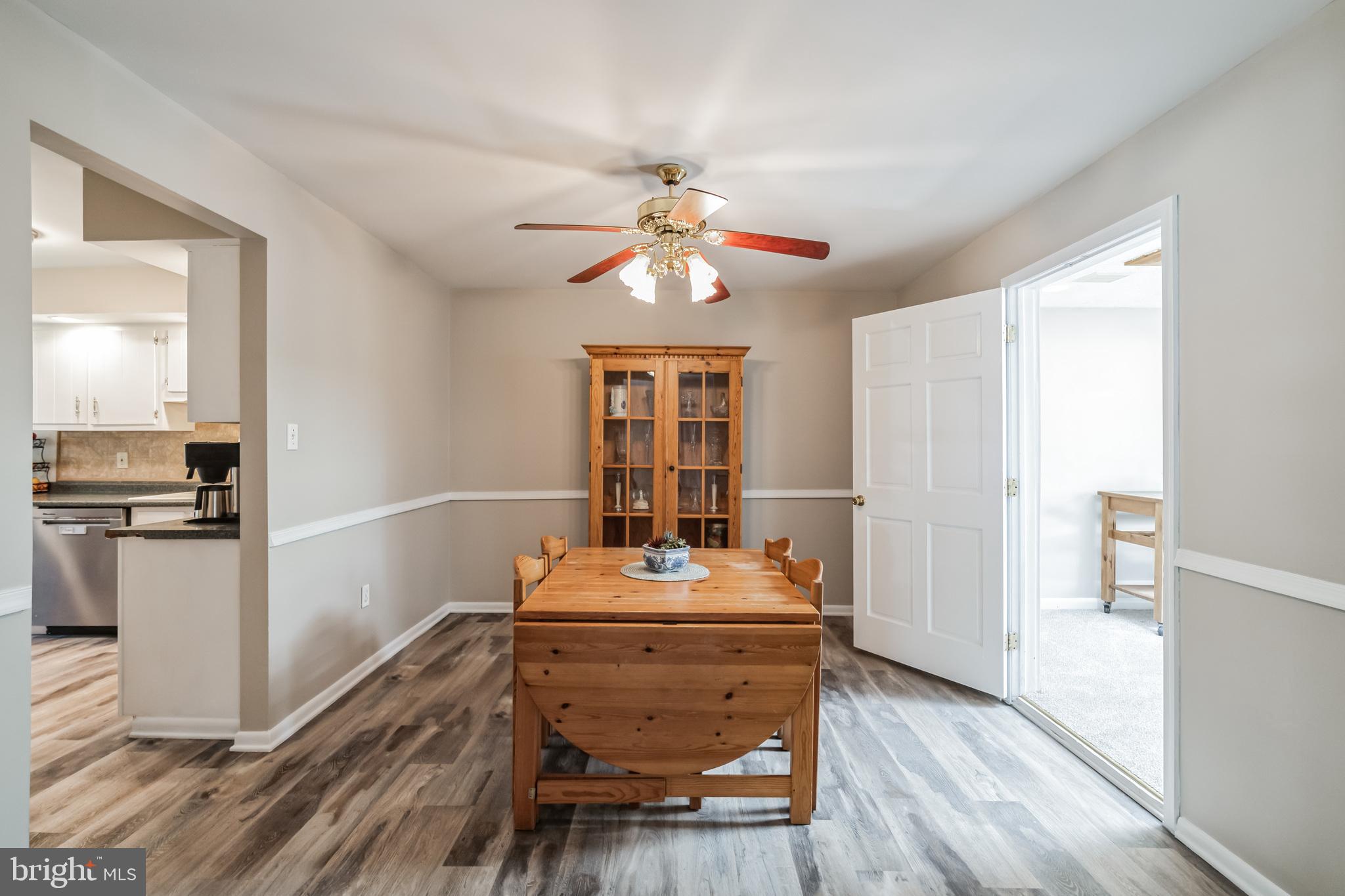 371 Drew Ct