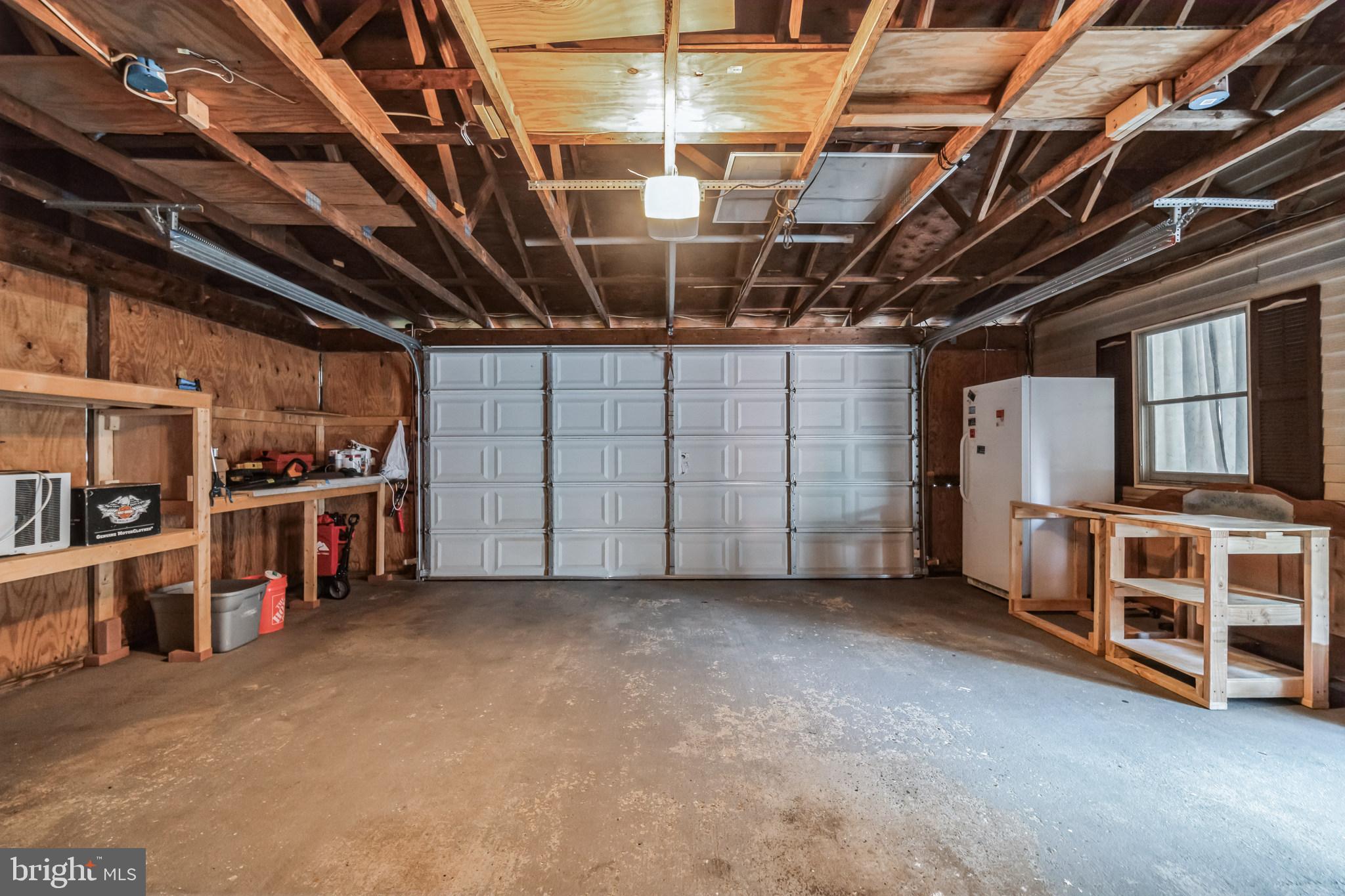 371 Drew Ct
