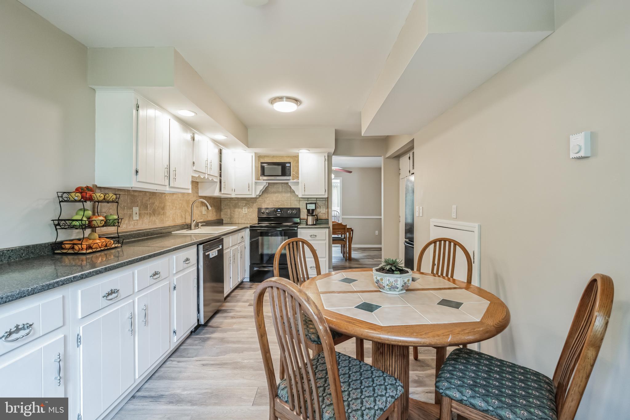 371 Drew Ct