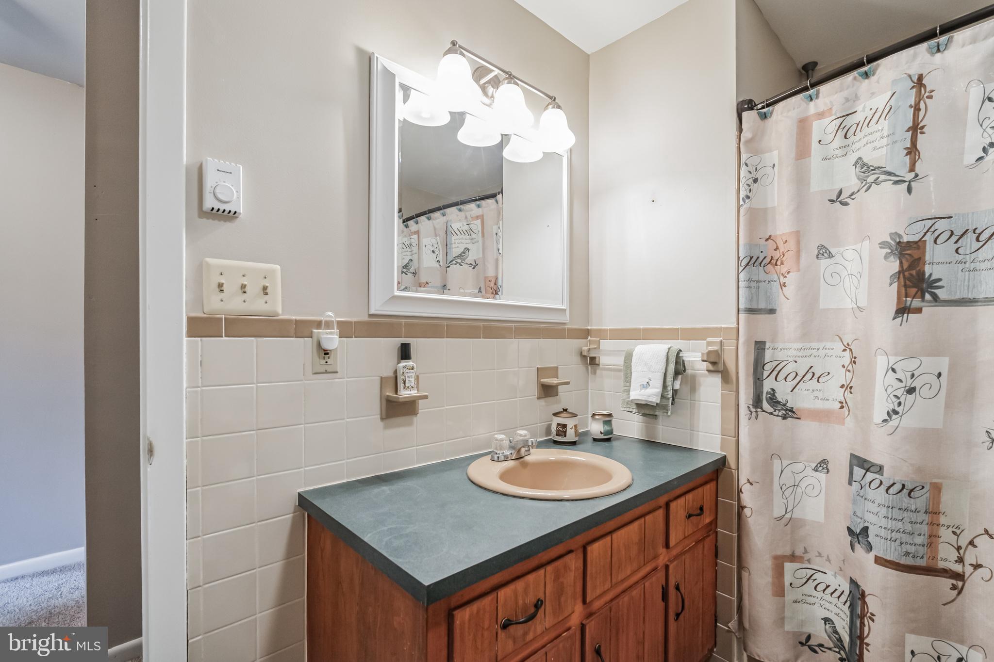 371 Drew Ct