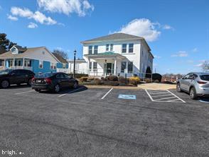 835 W West Chester Pike #4