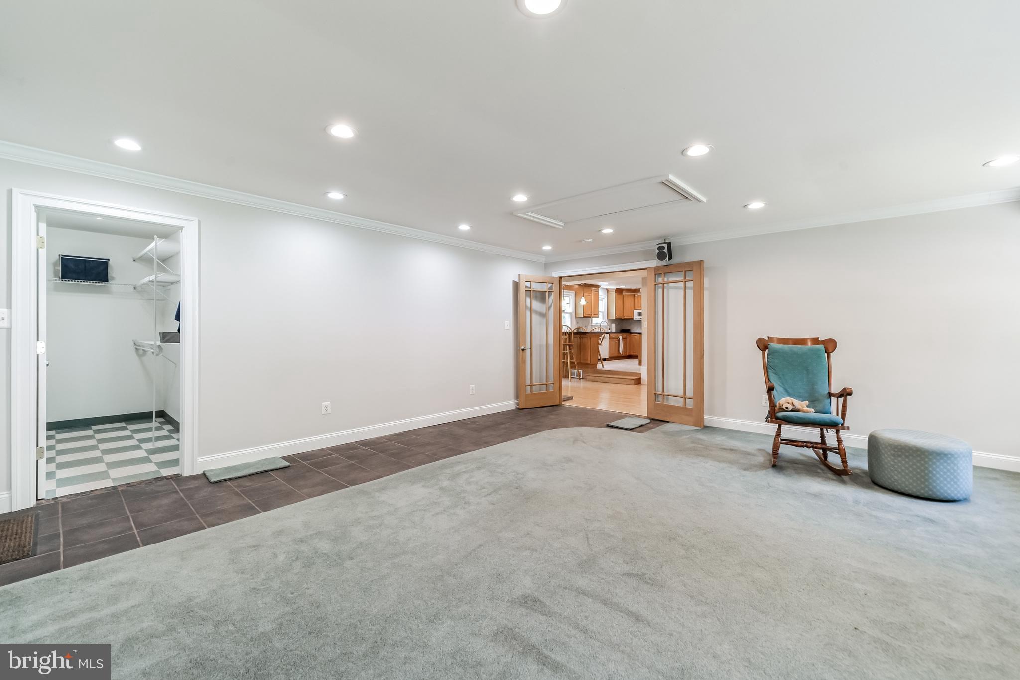 1517 Brian Dr